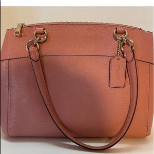 EUC pink coach purse! Clean inside and out!